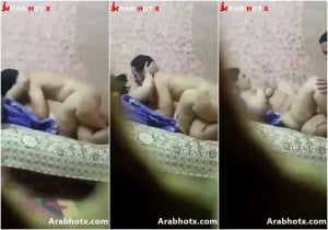 يصور امه الشرموطه و هي بتتناك من جارهم العنتيل و متكيفه نيك – سكس تصوير مخفي